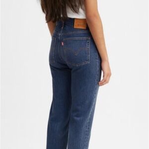 Levi Wedgie Fit Icon